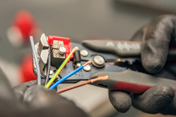 Best Commercial Electrician Services  in Pelican Bay, FL